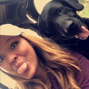 Meet your Posher, Ashlee